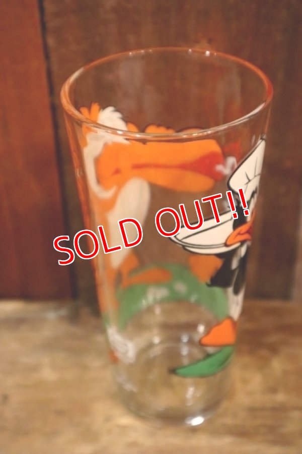 画像6: gs-250205-11 Daffy Duck & Tasmanian Devil / PEPSI 1976 Collector Series Glass