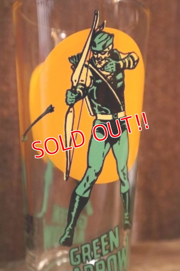 画像2: gs-250205-01 Green Arrow / PEPSI 1976 Collector Series Glass