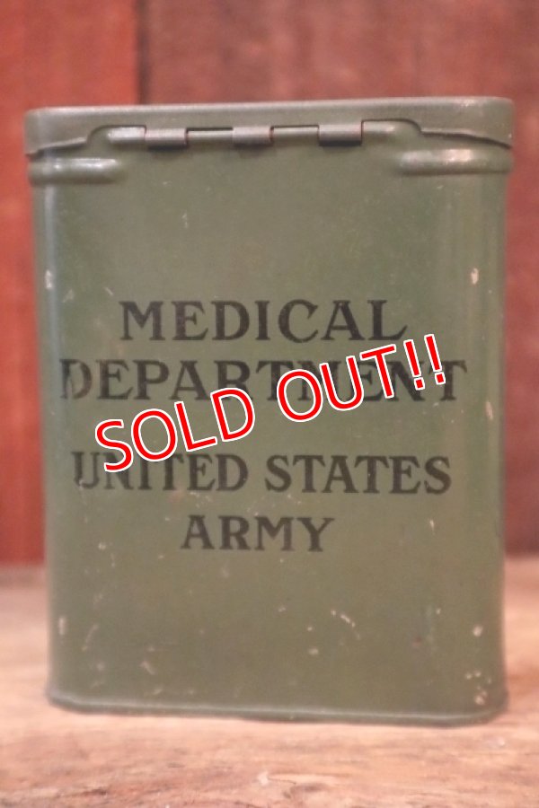 画像3: dp-250205-78 MEDICAL DEPARTMENT UNITED STATES ARMY METAL TIN CASE
