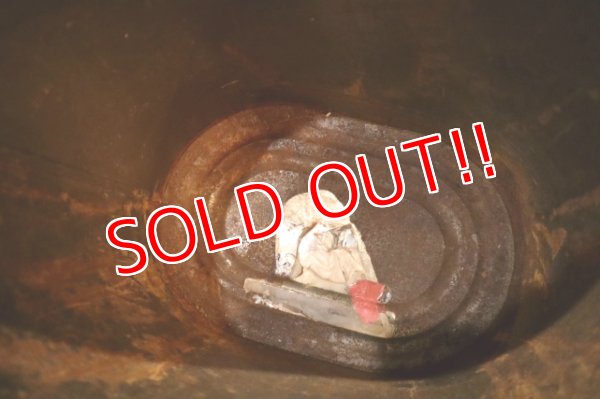 画像10: dp-250319-05 HARVELL 1950's-1960's College Pennant Trash Can