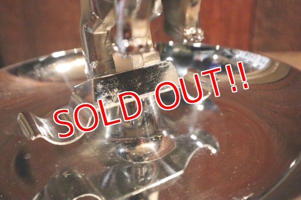 画像9: dp-250406-06 Mack Trucks / 1970's Chrome Ashtray