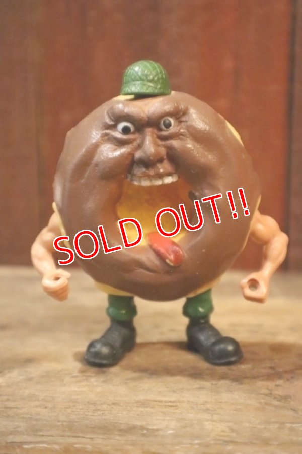 画像1: ct-250319-43 MATTEL 1988 FOOD FIGHTERS "MAJOR MUNCH" Action Figure 