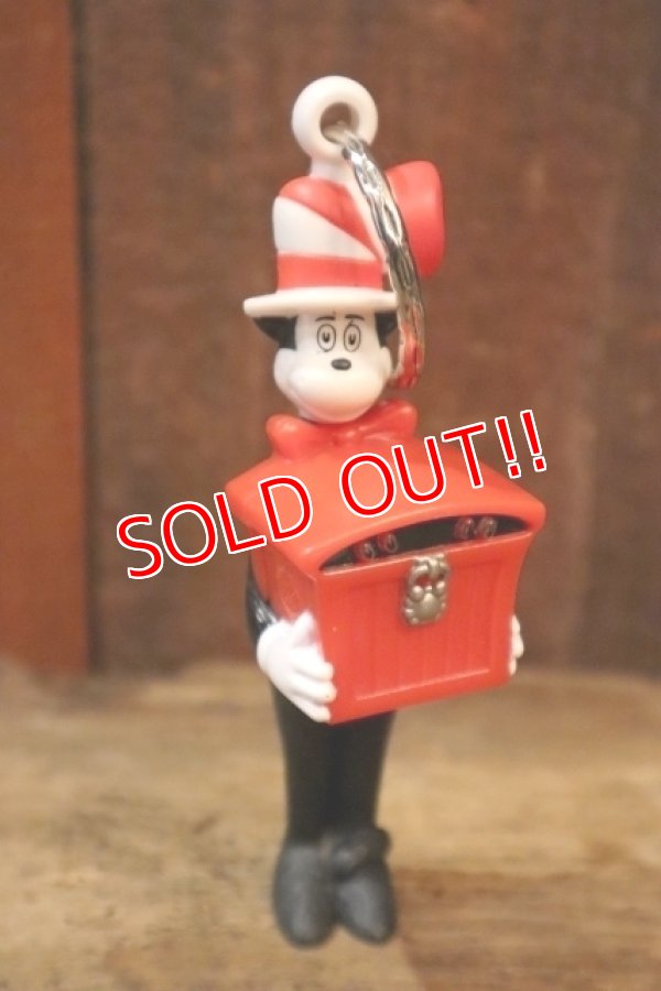 画像1: ct-250205-01 The Cat in the Hat / BURGER KING 2003 KID'S CLUB TOY Key Chain