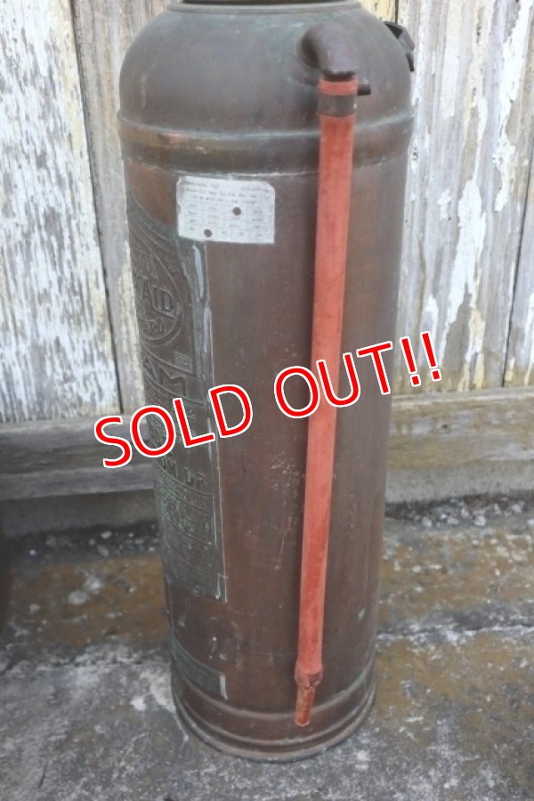 画像7: dp-250401-12 GENERAL QUICK AID 1940's-1950's Metal Fire Extinguisher