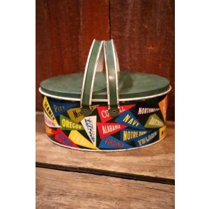 画像: dp-250404-01 THE OHIO ART CO. 1950's-1960's COLLEGE PENNANTS TIN BOX