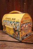 画像1: ct-250404-36 Walt Disney's / Aladdin 1960's School Bus Lunch Box