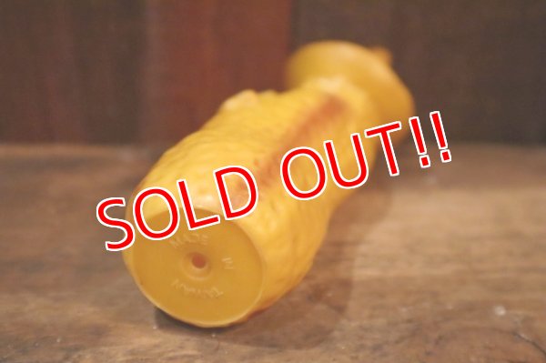 画像6: ct-250205-30 Unknown Peanut (?) Squeaky Toy