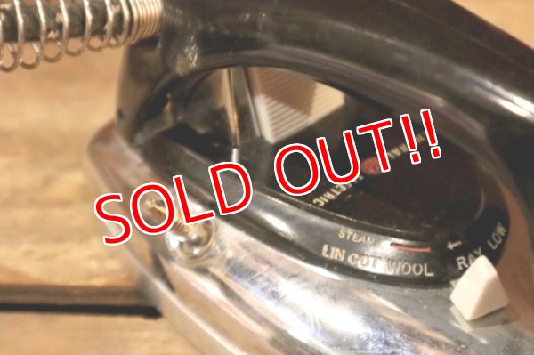 画像6: dp-250320-25 GENERAL ELECTRIC 1960's PORTABLE SPRAY SYSTEM AND DRY IRON