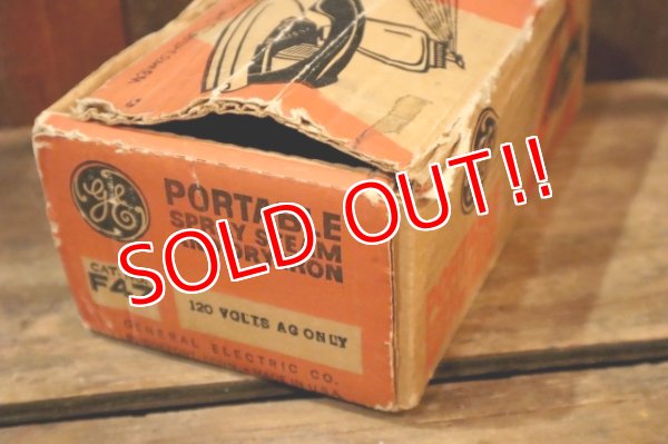 画像10: dp-250320-25 GENERAL ELECTRIC 1960's PORTABLE SPRAY SYSTEM AND DRY IRON