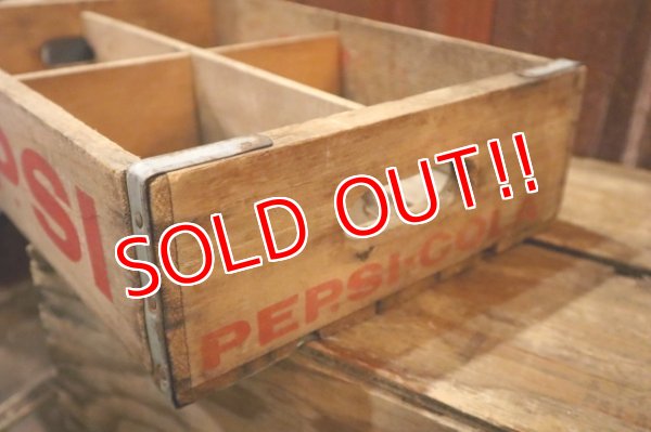 画像10: dp-250531-15 PEPSI / Vintage Wood Box