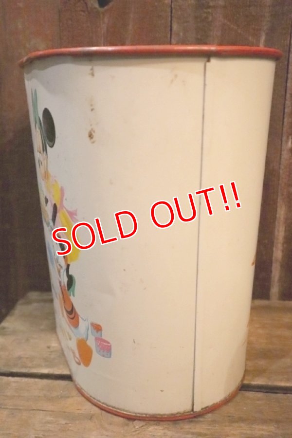 画像7: ct-250319-51 Walt Disney's / 1960's-1970's Trash Can