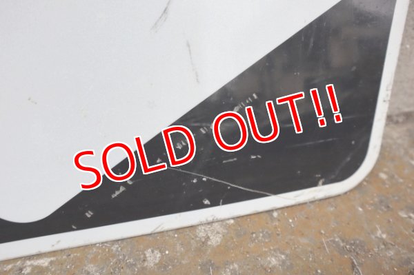 画像3: dp-250531-12 Road Sign "ONE WAY⇒"