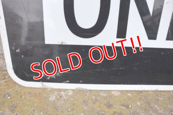 画像6: dp-250531-12 Road Sign "ONE WAY⇒"