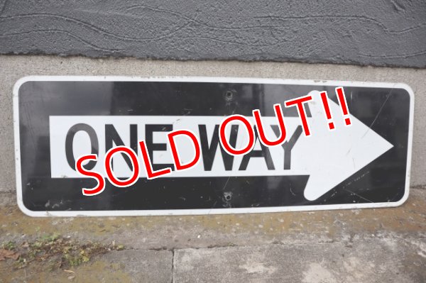 画像1: dp-250531-12 Road Sign "ONE WAY⇒"