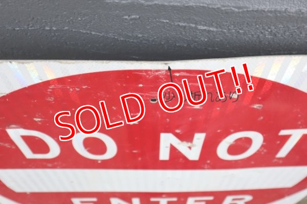 画像11: dp-230901-109 Road Sign ""DO NOT ENTER""