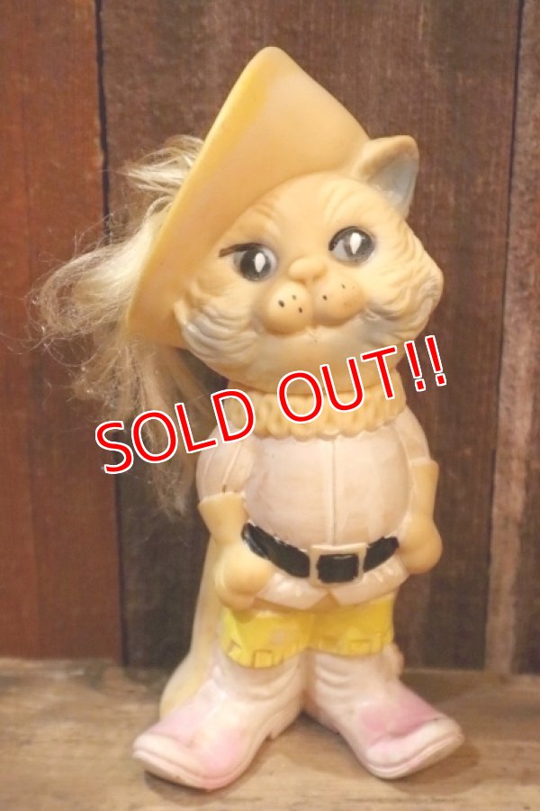 画像1: ct-250205-30 UNKNOWN 1960's〜 "Puss in Boots" RUBBER DOLL