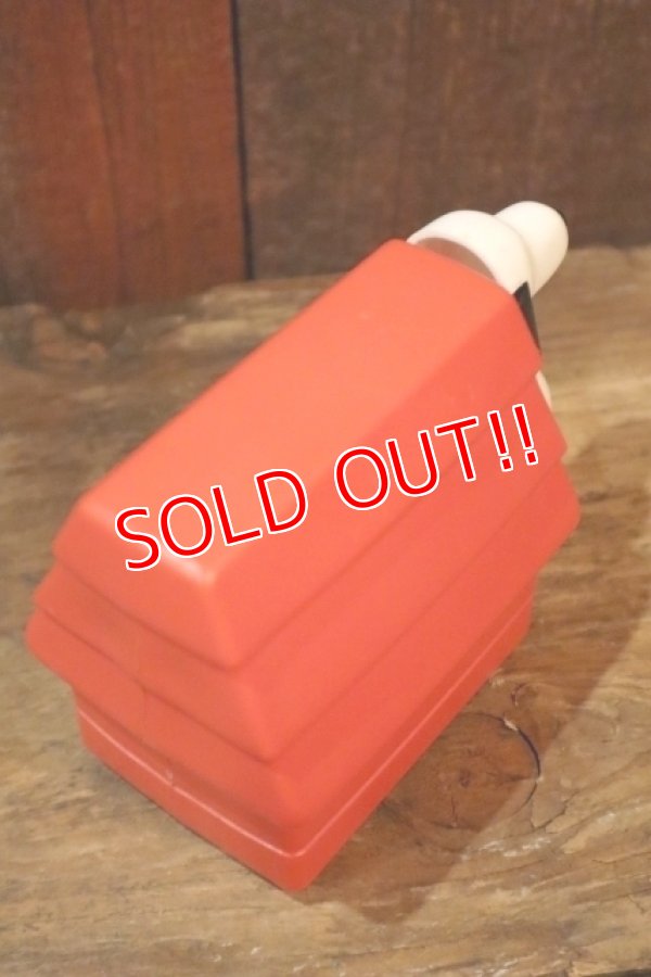 画像4: ct-110309-11 Snoopy and Doghouse / AVON 1970's Non-Tear Shampoo Bottle