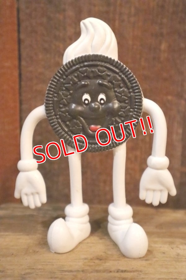 画像1: ct-250618-04 Nabisco OREO 1990's Dairy Queen Novelty Bendable Figure