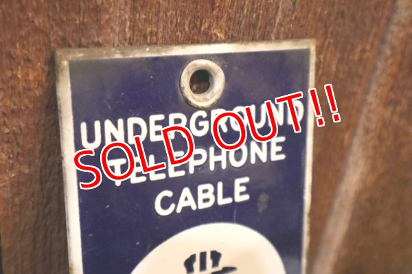画像2: dp-250531-03 BELL SYSTEM UNDERGROUND TELEPHONE CABLE Enamel Plate Sign