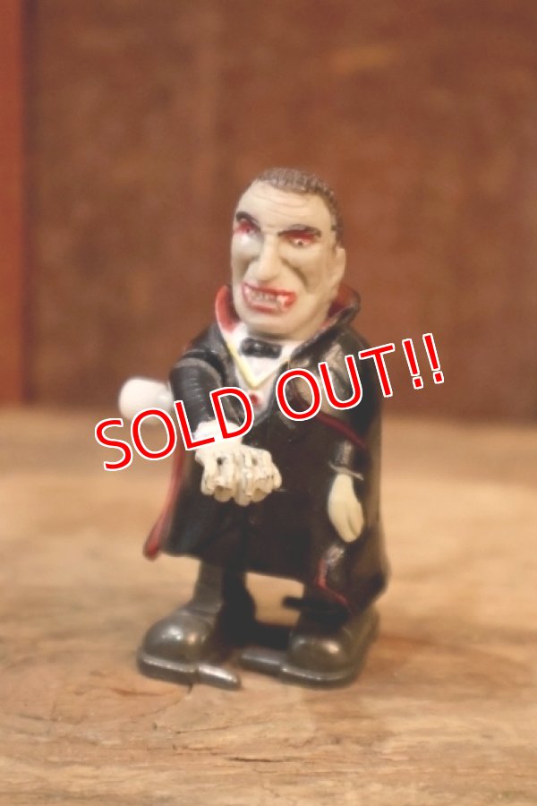 画像1: ct-250728-07 Dracula 1980's Wind Up Toy