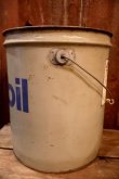 画像5: dp-250618-60 Mobil 1980's 5 U.S. GALLONS CAN