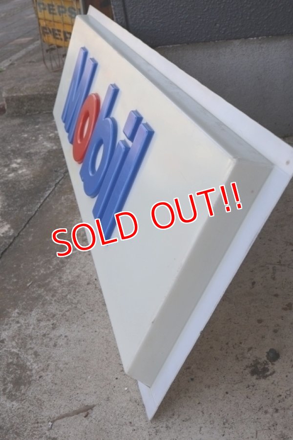 画像7: dp-250618-08 【※店頭ピックのみ】Mobil 1990's Embossed Gas Station Sign