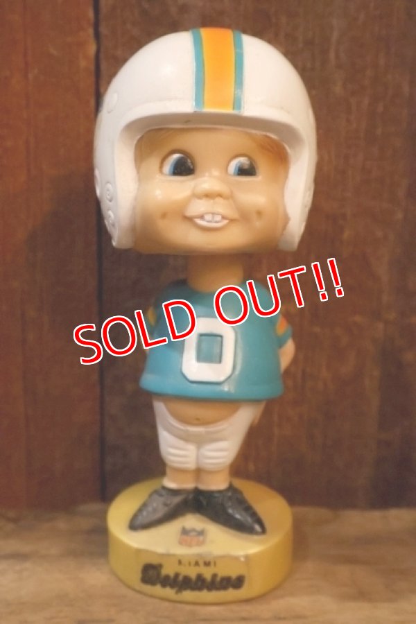 画像1: ct-250901-08 NFL 1970's Bobble Head "Miami Dolphins"