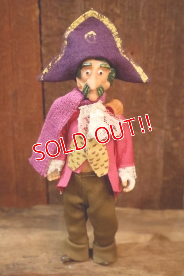 画像1: ct-250618-07 McDonald's / Remco 1976 Figure "Captain Crook"