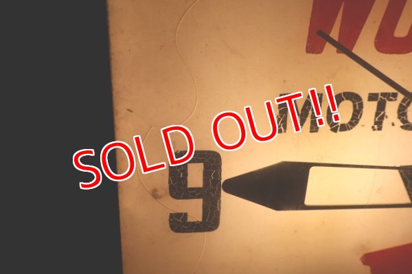 画像7: dp-250618-19 WOLF'S HEAD MOTOR OIL & LUBES 1960's PAM CLOCK