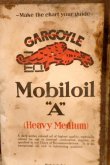 画像2: dp-251008-01 VACUUM OIL COMPANY Mobiloil GARGOYLE 1920's 1 U.S. GALLON CAN