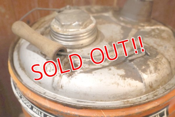 画像8: dp-251008-79 KENDALL 1950's  The 2000 MILE OIL 5 U.S. GALLONS MOTOR OIL CAN