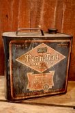 画像5: dp-251008-61 RADBILL OIL COMPANY 1930's-1940's Penn-Rad MOTOR OIL TWO U.S. GALLONS CAN