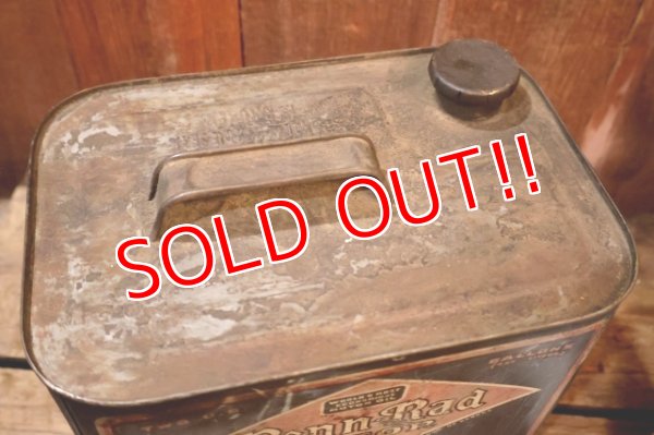 画像8: dp-251008-61 RADBILL OIL COMPANY 1930's-1940's Penn-Rad MOTOR OIL TWO U.S. GALLONS CAN