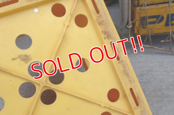 画像15: dp-251010-01 McDonald's 1960's-1970's Plastic Milk Crate