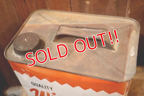 画像7: dp-251008-87 Wigwam EASTERN MOTOR OIL 2 U.S. GALLONS CAN