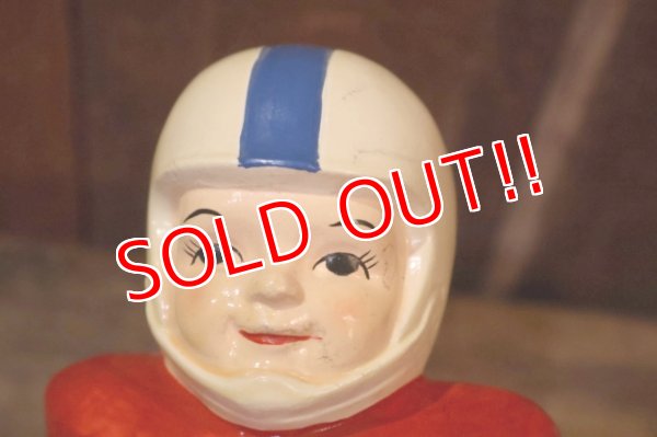 画像4: dp-251105-33 Sears 1970's Chalk Ware Football Player Coin Bank