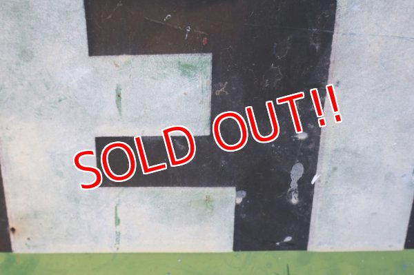 画像6: dp-251008-20 【※店頭ピックのみ】QUAKER STATE MOTOR OIL 1940's-1950's METAL SIGN