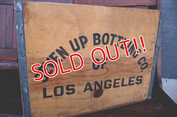 画像3: dp-260106-08 SEVEN UP BOTTLING CO. OF LOS ANGELS 7 Up / 1970's Wood Box