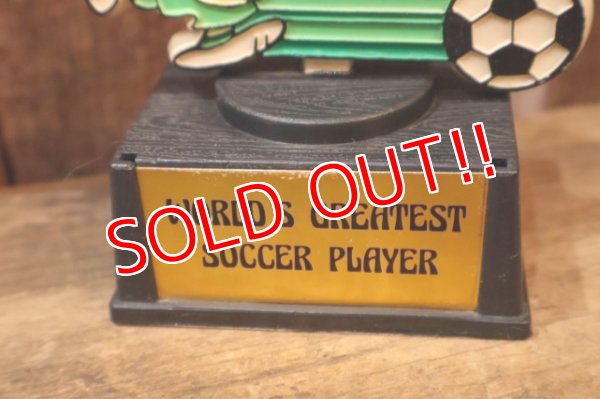 画像3: ct-251201-56 Snoopy / AVIVA 1970's Trophy " World's Greatest Soccer Player"