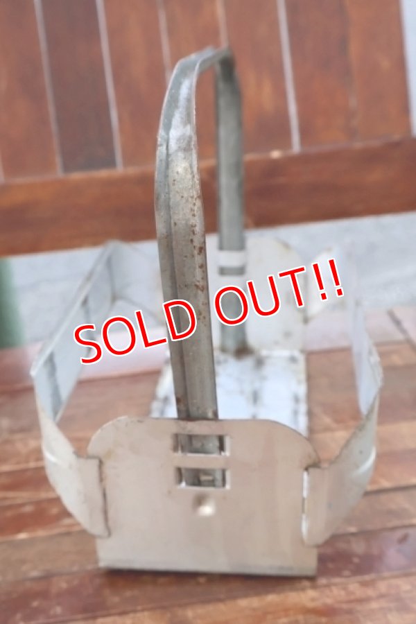 画像5: dp-260204-23 PEPSI-COLA 1950's Metal Bottle Carrier