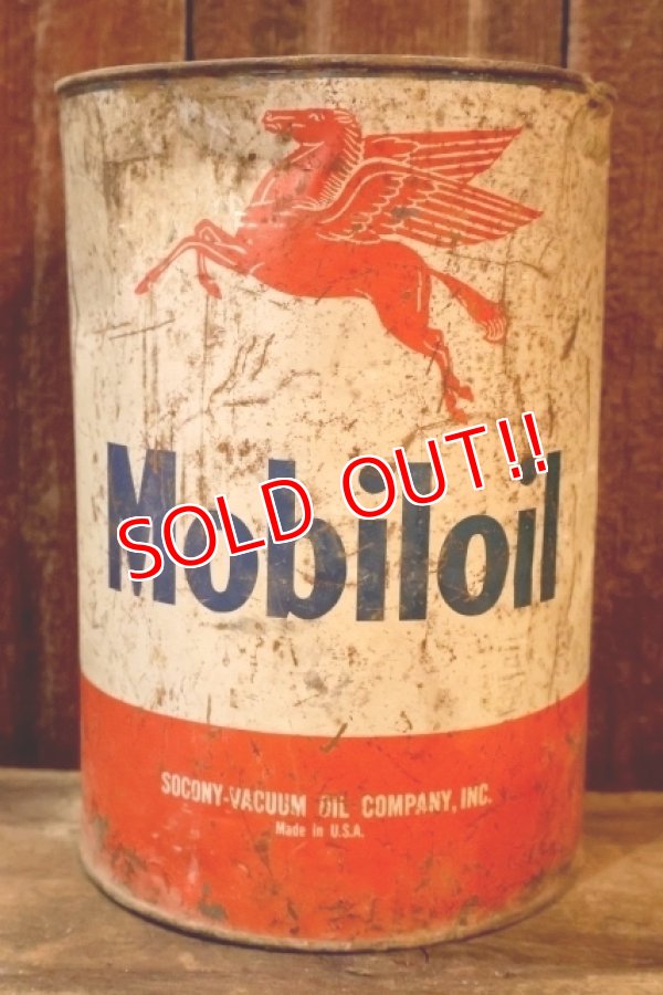 画像1: dp-260204-71 Mobil Mobiloil 1940's-1950's 5 U.S. QUARTS CAN