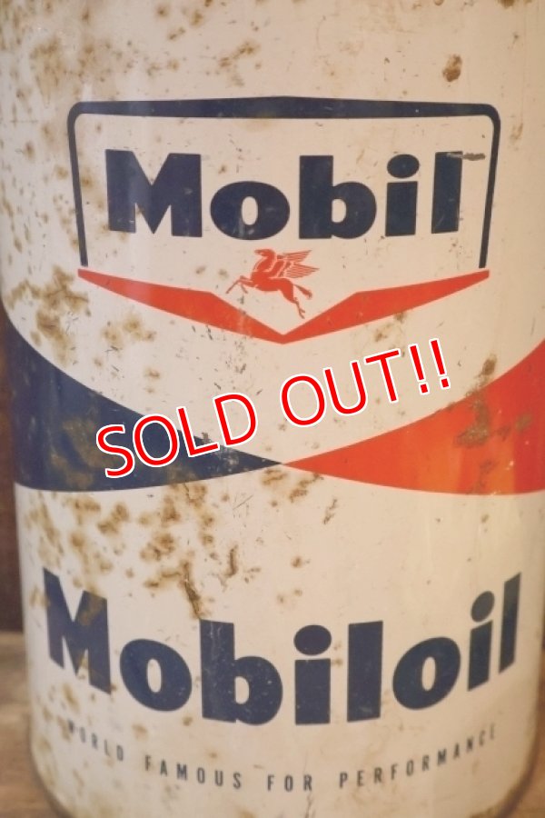 画像2: dp-260204-70 Mobil Mobiloil 1950's-1960's 5 U.S. QUARTS CAN