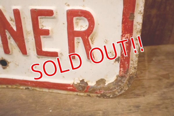 画像5: dp-260204-08 NO PARKING HERE TO CORNER STEEL EMBOSSED STREET ROAD SIGN