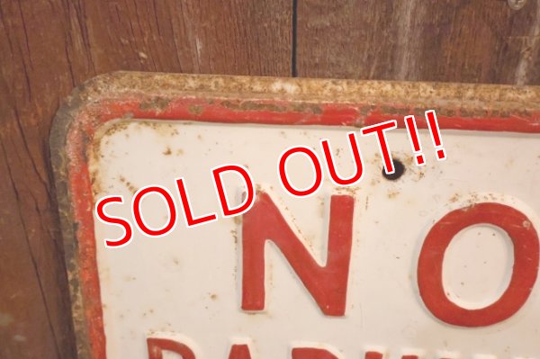 画像2: dp-260204-08 NO PARKING HERE TO CORNER STEEL EMBOSSED STREET ROAD SIGN