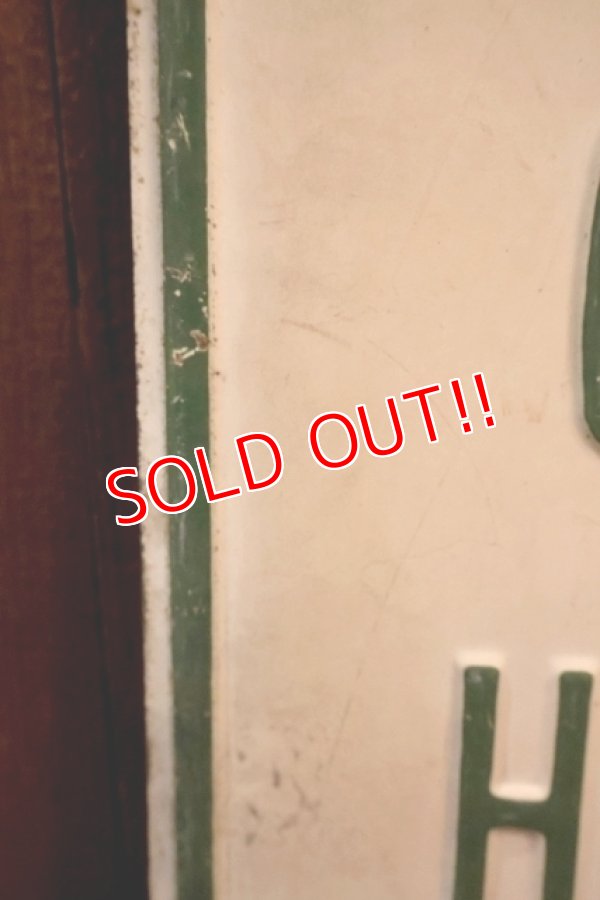 画像5: dp-260204-08 PARKING ONE HOUR STEEL EMBOSSED STREET ROAD SIGN