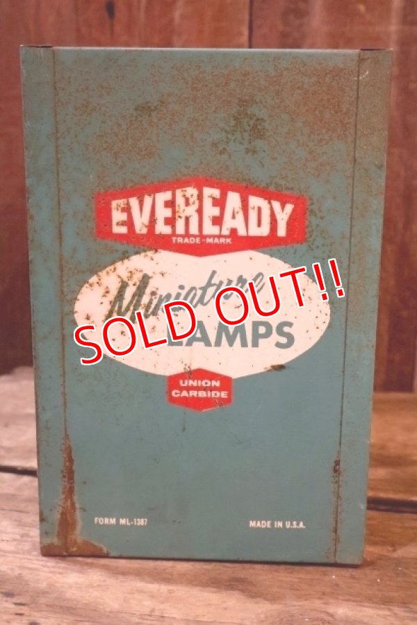 画像2: dp-260204-54 EVEREADY / 1950's-1960's Miniature LAMPS Metal Cabinet