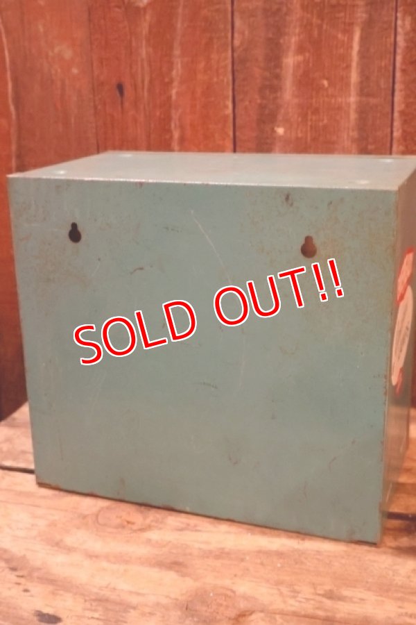 画像15: dp-260204-54 EVEREADY / 1950's-1960's Miniature LAMPS Metal Cabinet