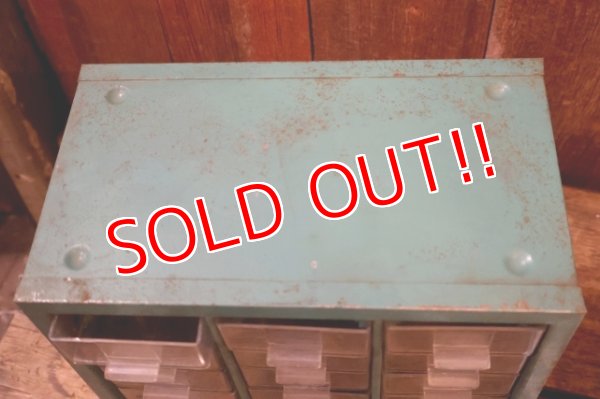 画像14: dp-260204-54 EVEREADY / 1950's-1960's Miniature LAMPS Metal Cabinet