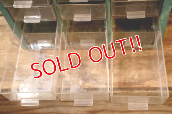 画像8: dp-260204-54 EVEREADY / 1950's-1960's Miniature LAMPS Metal Cabinet