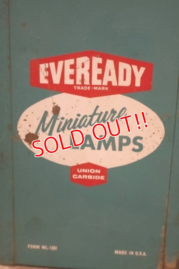 画像4: dp-260204-54 EVEREADY / 1950's-1960's Miniature LAMPS Metal Cabinet